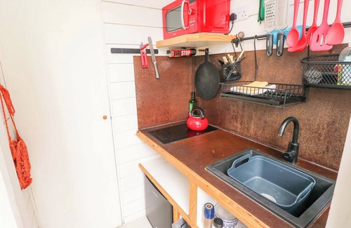 St Brides Cottage | THE TINY HOUSE, pet friendly, country holiday cottage in Solva