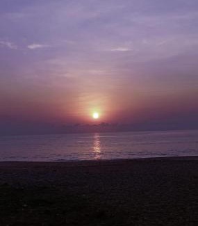 Uppuveli House | The Tottam Beach Hotel - Trincomalee