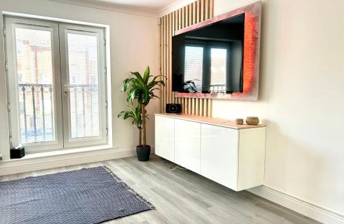 Market Harborough House | The Town House, whole house suitable for contractors and families