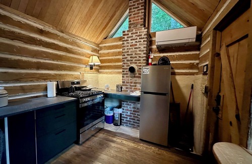 Stanton Hotel | The Tradewinds Treehouse: Family Friendly With A Hot Tub