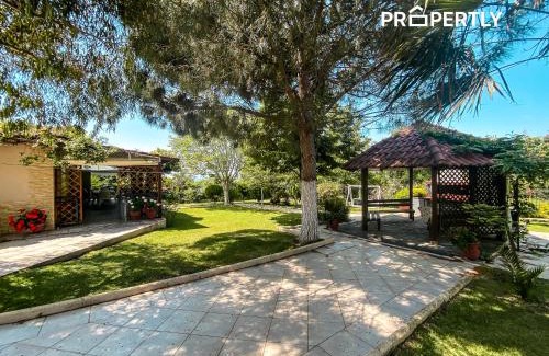 Kallikratia House | The Traditional Holiday House