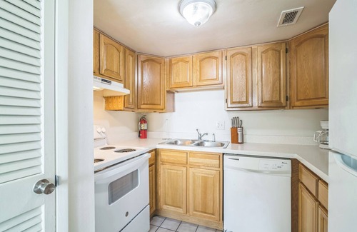 Gainesville Apartment | The Trails B210 I Spacious 1 Bed 1 Bath