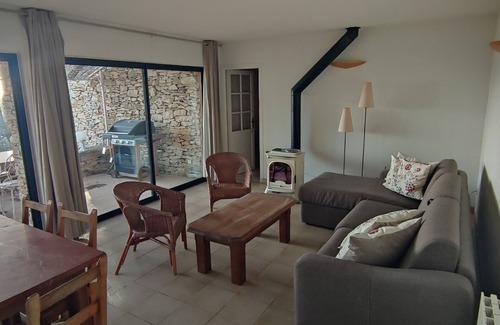 La Ciotat House | The tranquillity of the hills, the view of the sea, relaxation