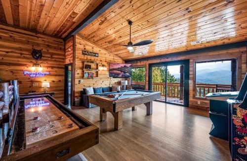 Pittman Center House | The Treasure Of Tennessee View 2 Hot Tubs Pool