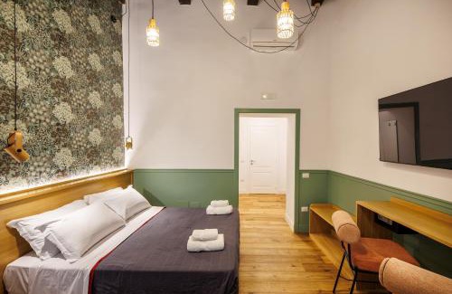 Naples City Centre House | The Tribunali Apartments By HouseinNaples