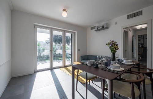Zona XXIV Fonte Ostiense Apartment | The Tropical Corner by Rentbeat