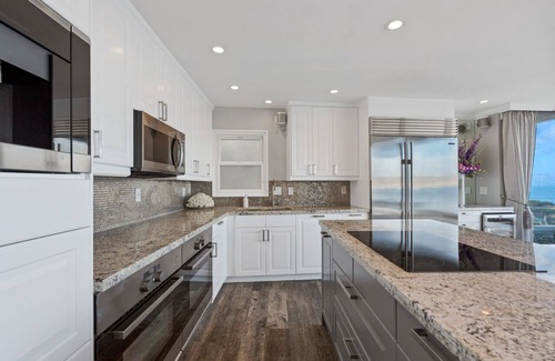 La Jolla Condo | The Ultimate in Luxury at The World Famous La Jolla Cove!