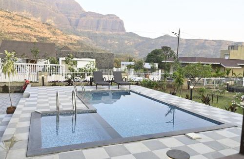 Nashik Villa | The Urban Escape