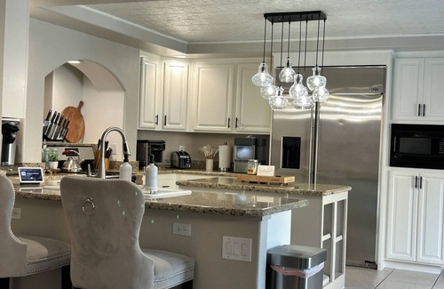 Enterprise House | The Vegas Villa