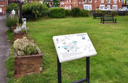 Horning House | The Venetian