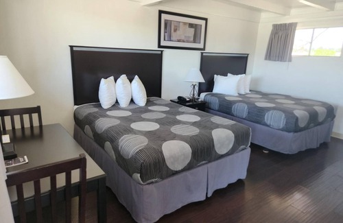 Cottonwood Hotel | The View Motel