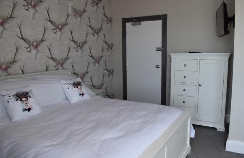 Weymouth Bed & Breakfast | The View on the terrace