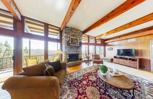 Sky Forest House | The View