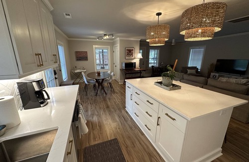 University Park House | The Village Cottage - Walk to NC State, Village District, <10 min downtown!
