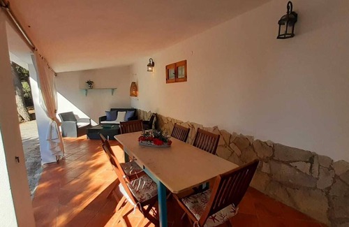 Sant'Antioco Villa | The Viola House in front sea , whit beautiful garden