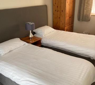 Copplestone Bed & Breakfast | The Waie Inn