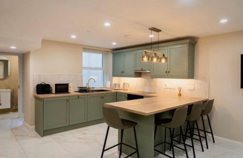 Londonderry House | The Walled City Luxury Townhouse