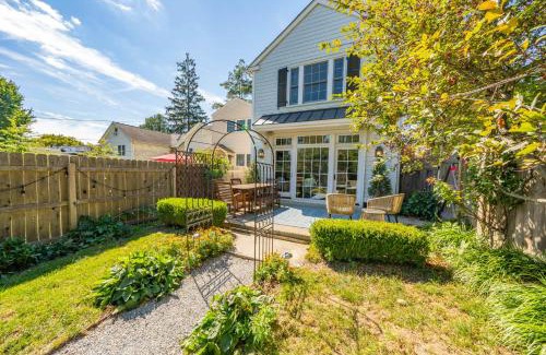 Kennett Square House | The Walton House - historic 3bd 2 5ba with parking
