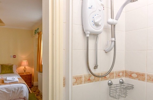 Carlisle House | The Warren Guest House