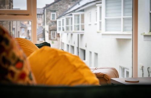 Kendal House | The Warren - Kendal Town Centre, with Parking