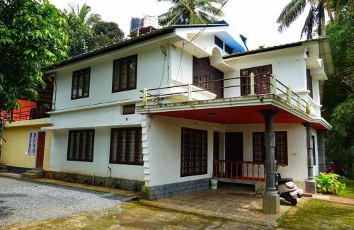 Sulthan Bathery House | The Wayanad Club