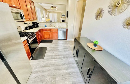Reno House | The Welcome Home Summ