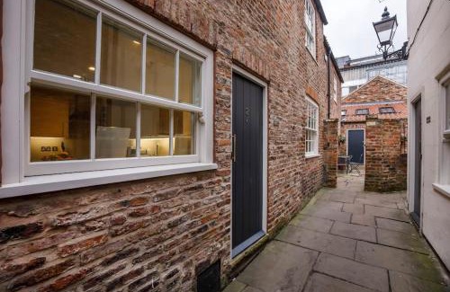 York Apartment | The Wesley