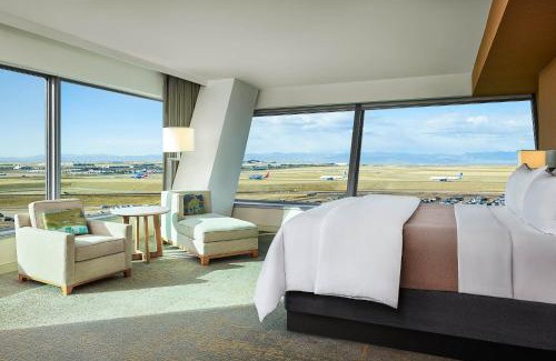 Dupont Hotel | The Westin Denver International Airport