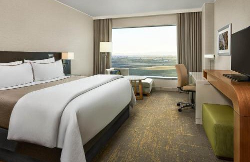 Dupont Hotel | The Westin Denver International Airport