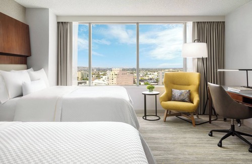 Downtown Long Beach Hotel | The Westin Long Beach