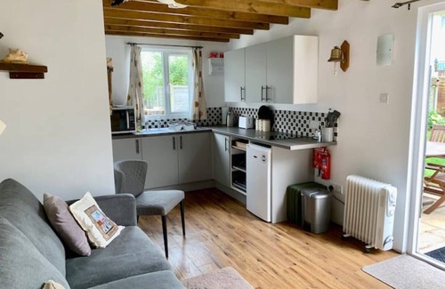 Southwold Cabin | 'The Wheelhouse' with a nautical theme