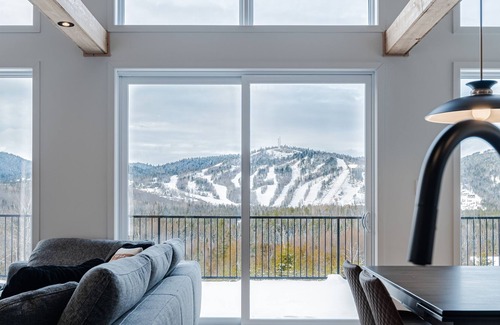 Saint Come Cabin | The Whistler Spa and Ski