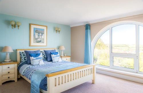 New Quay Apartment | The White House New Quay