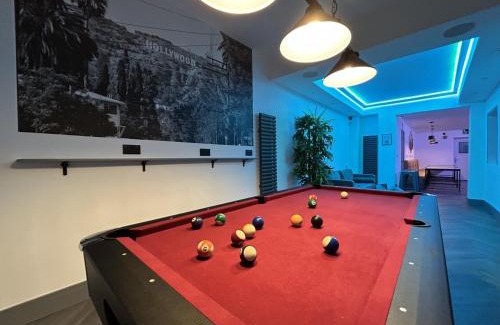 Blackpool Town Center House | The White House New York Suites