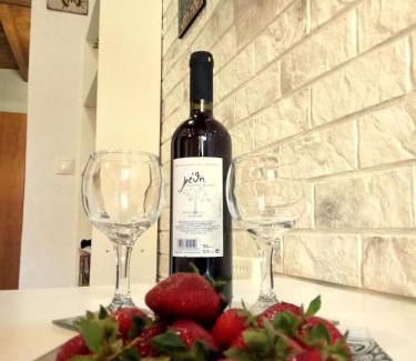 Rhodes Old Town Apartment | The White House of Rhodes