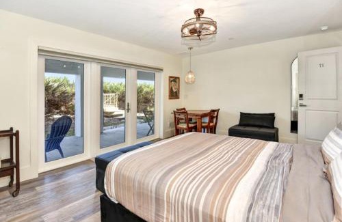 Painters Hill Apartment | The White House on Flagler Beach - Unit 11 home