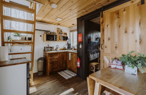 Laurelville Cabin | The White Oak Treehouse | Hocking Hills
