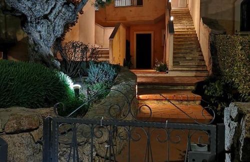 Murta Maria Apartment | The White Sheep - Porto Istana