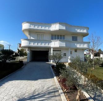 Kashar Villa | The White Villa