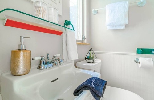 Mount Dora Apartment | The Willow ★ 1 Gig Wi-Fi ★ Minutes to Everything!