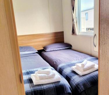 Eyemouth House | The Willow Caravan Holiday Home
