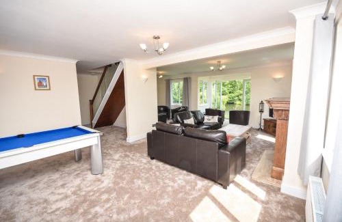 Wroxham House | The Willows Wroxham