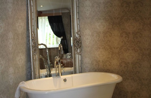Hartlepool Hotel | The Windmill