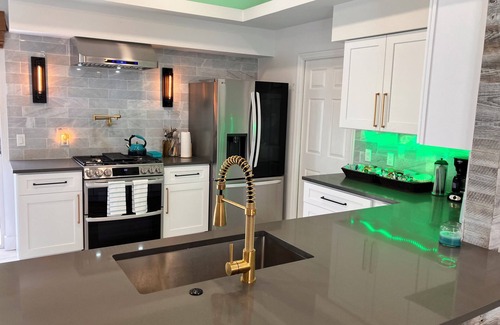 Englewood South House | The Windsor @ Englewood Beach