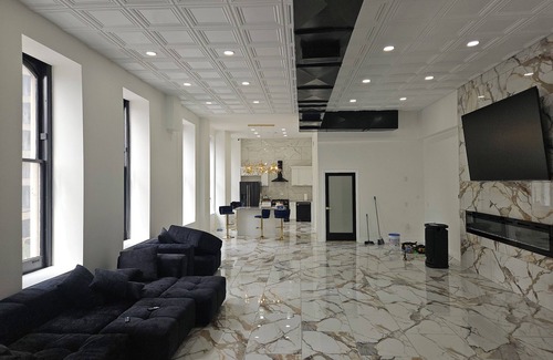 West Main Historic District Condo | The Winston on Market - Private Luxury Rental Space