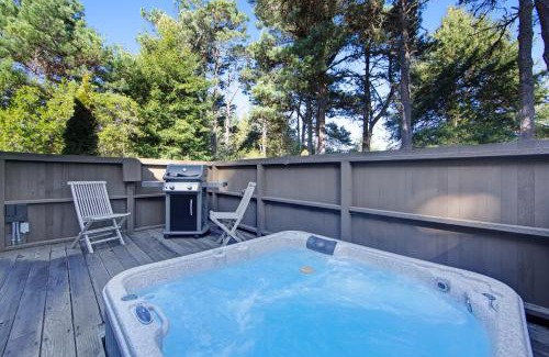 Sea Ranch House | The Wolf House