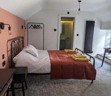 Wolf's Castle Hotel | The Wolfe Inn Wolfscastle