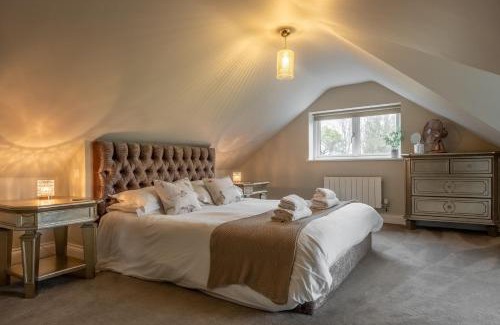 Woodbridge House | The Woodshed at Green Valley Farm