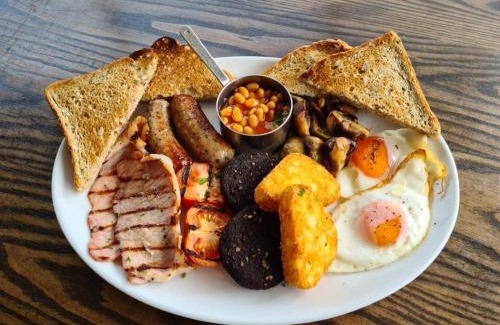 Twywell Hotel | The Woolpack Inn
