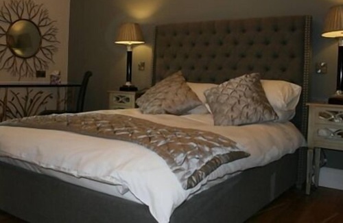 Constable Burton Bed & Breakfast | The Wyvill Arms